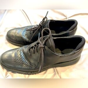 Men’s black Cole Haan dress shoes